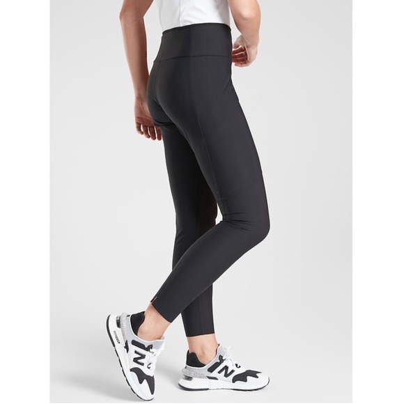 NWT Athleta Stellar City Cargo Tight Black - Picture 3 of 4